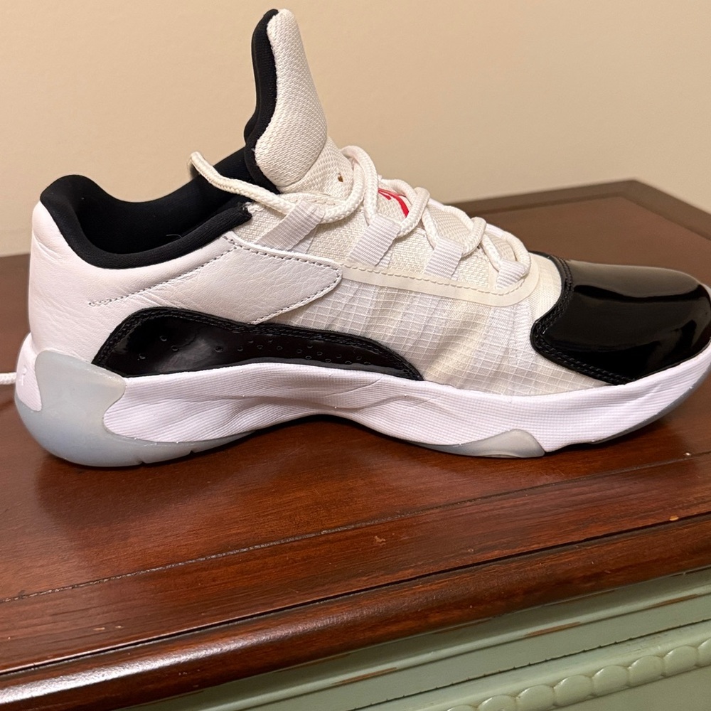 Air Jordan 11 CMFRT Low Women’s Sneakers Ladies Shoes White/Black/Blue/Red - Picture 10 of 11